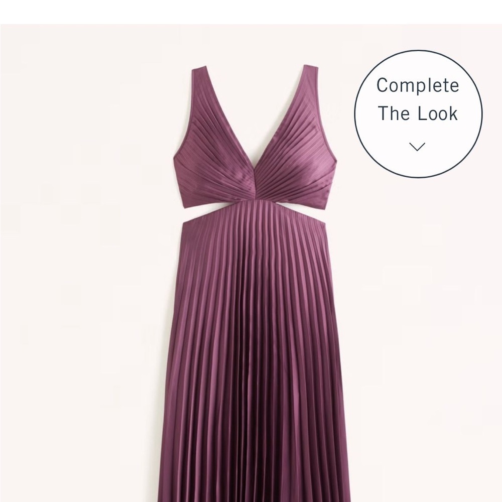 Abercrombie & Fitch Pleated Maxi Dress in Mauve